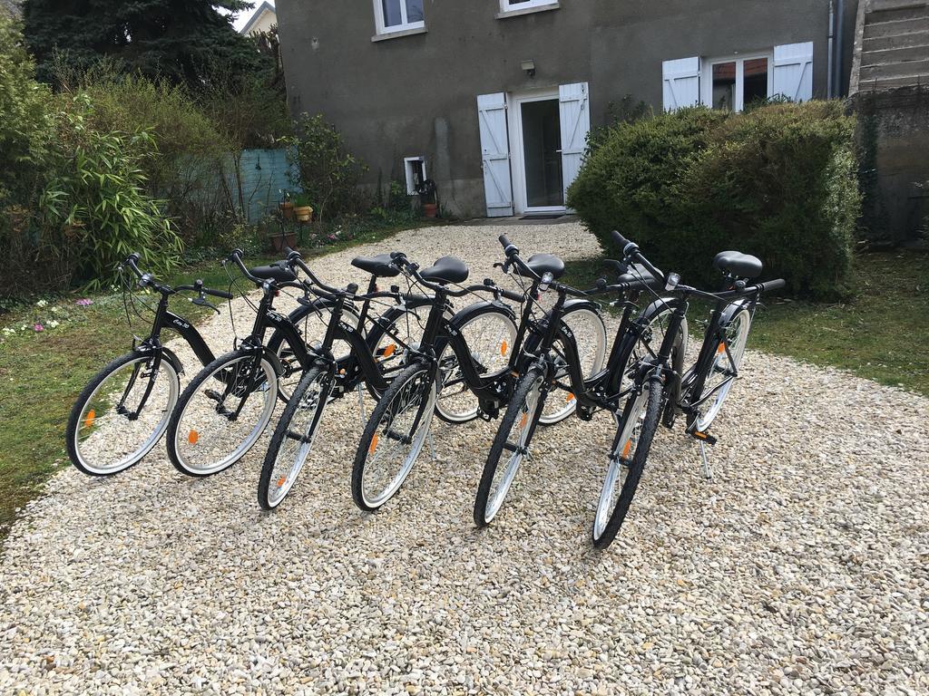 Chez Jeannette Villa Saint-Satur Eksteriør bilde