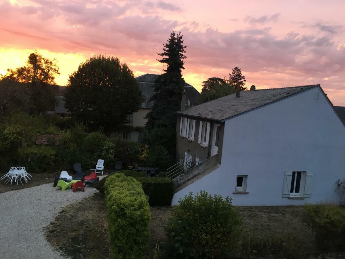 Chez Jeannette Villa Saint-Satur Eksteriør bilde